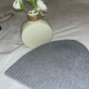 NWT  Nordstrom 100% Cashmere Beanie In Gray